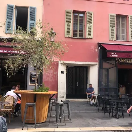 Appartamento En Plein Coeur De Vieille